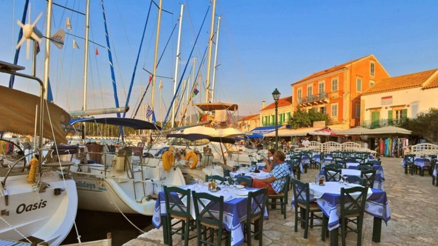 Kefalonia: Island Sightseeing Bus Tour with Hotel Transfer - Fiskardo Walking Tour: Venetian-Style Charm and Waterfront Lunch Time