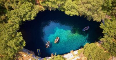 Kefalonia: Melissani Lake and Antisamos Beach Private Tour - Agrilia Monastery adds a quiet fifteen-minute pause