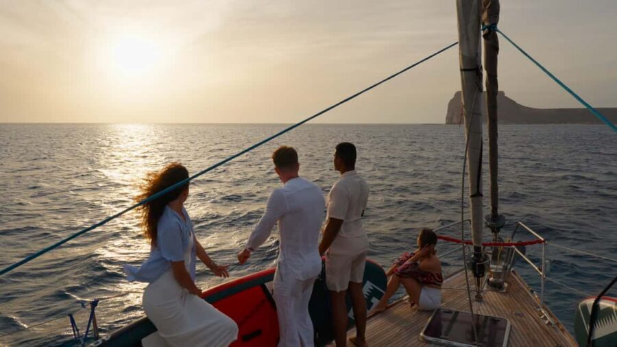 Kissamos: Balos Lagoon Sunset Cruise with Swimming & Snacks - Getting to Kissamos: pickup and the “have your ID ready” rule