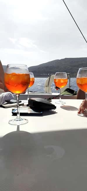 Kissamos: Sailing Cruise to Balos & Gramvousa with Lunch - Finding the catamaran at Kissamos Port