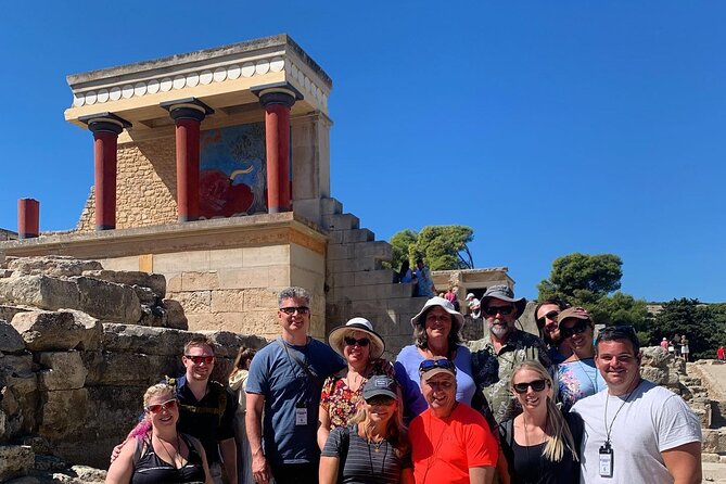 Knossos and Arch Museum of Heraklion (Guide+Transfer+Ticket) - Booking details worth checking