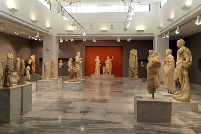 Knossos & Archaeological Museum Shared Guided Tour from Chania - Price and value: what’s included, what costs extra