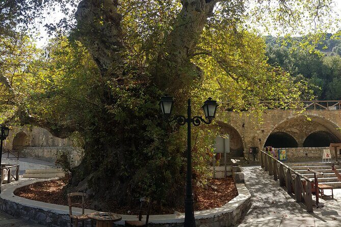 Knossos & lasithi plateau villages,Zeus's cave,&olive oil Mill - Knossos Palace: what you can do with or without an official guide