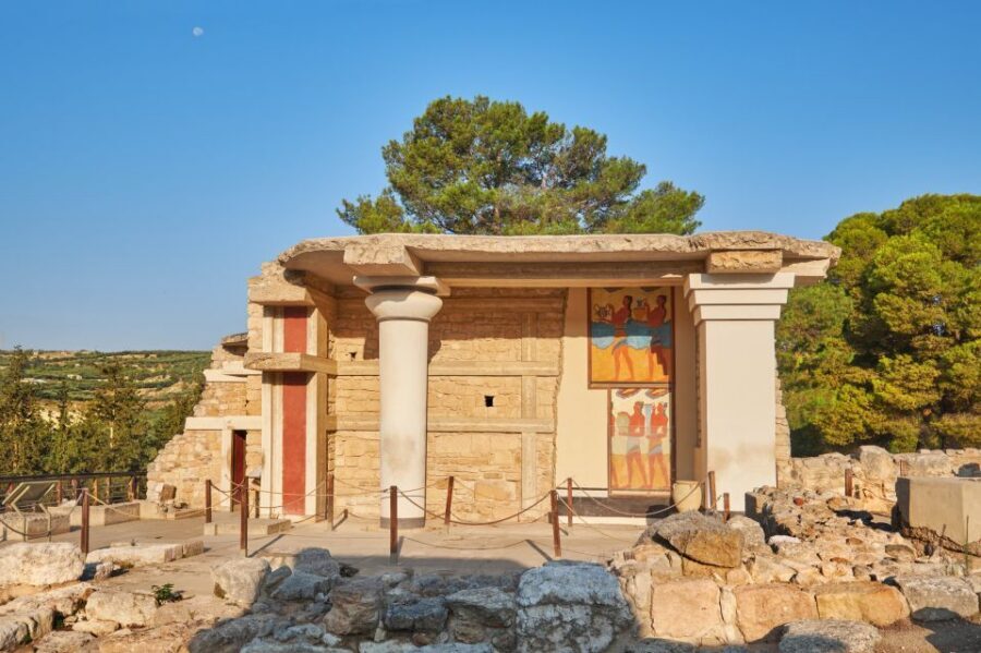 Knossos Palace: E-ticket with Audio and Heraklion City Tour - Smartphone setup: the make-or-break details