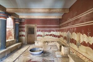 Knossos Palace & Heraklion City Tour - Heraklion City Walk: Venetian Landmarks and Two Big Churches