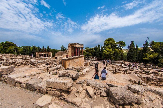 Knossos Palace & Heraklion City Tour - Logistics That Can Feel Great or Frustrating