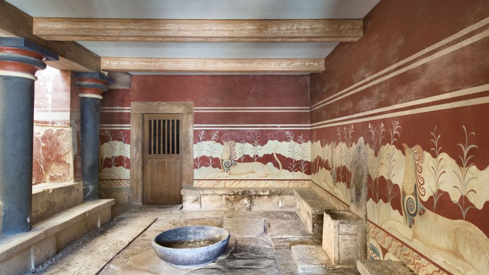 Knossos Palace & Heraklion City Tour From Heraklion - Knossos gives the day its purpose