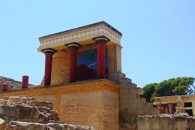 Knossos Palace, Museum & Rethymno city Private Tour from Chania - Heraklion Archaeological Museum: where the stories turn into objects