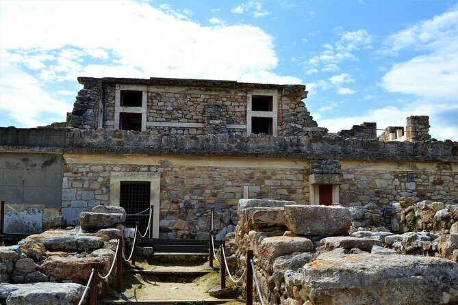 Knossos Palace, Museum & Rethymno city Private Tour from Chania - Price and value for up to 6 people