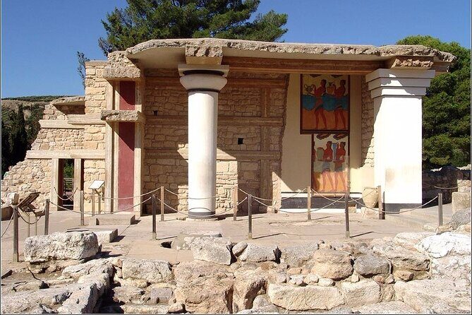 Knossos Palace, Museum & Rethymno city Private Tour from Chania - Knossos Palace: Minoan power, told on the ground