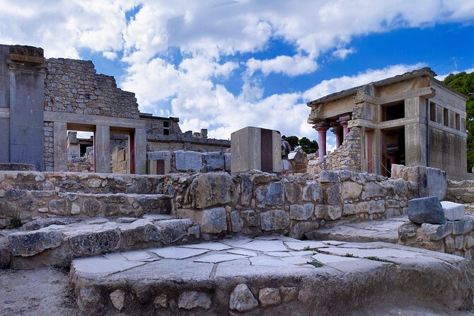 Knossos Palace ( Private Guided Tour ) - Is $270.93 per person good value?