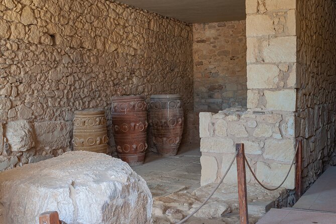 Knossos Palace Private Walking Tour - The Throne Room and reconstructed Knossos