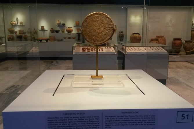 Knossos palace & the Archaeological museum of Heraklion (with Transfer) - Moving from the ruins to Heraklion Archaeological Museum