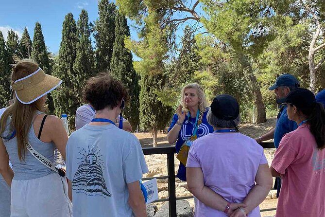 Knossos Palace Tour with Transfer & Skip-the-Line Entry Ticket - What you’ll see at Knossos: the throne, the labyrinth idea, and the Minoan story