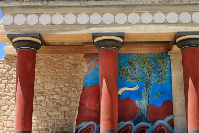 Knossos Wine & More - Knossos: seeing the Minoan center with context