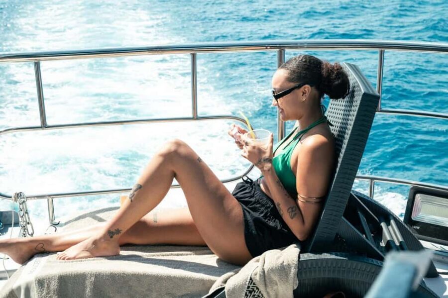 Kos Pearl 3 Island: Lounge in Luxury on the Aegean Waves - Dolphins and sea-life chances: when to look and what to expect