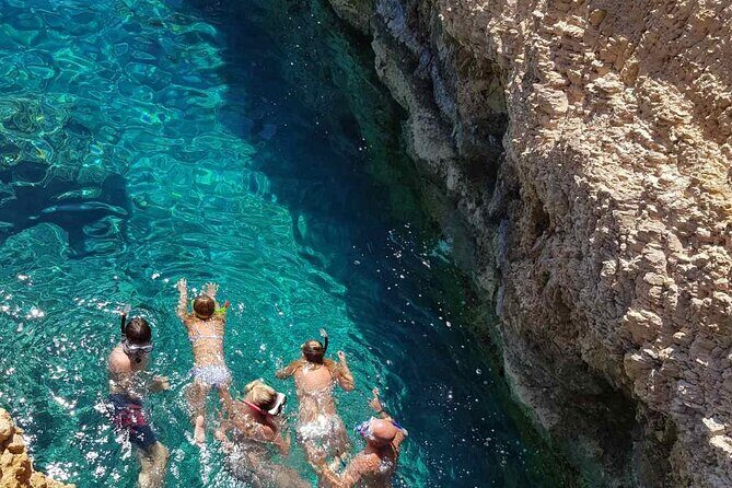 Koufonissia & Rina Cave with BBQ lunch - Rina Cave off Naxos: swimming inside the cave and around marine life