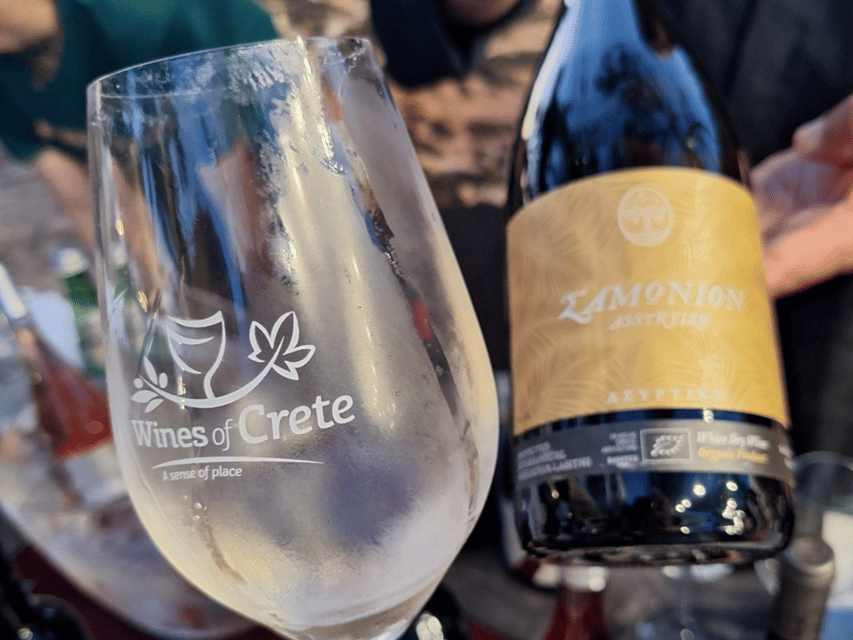 La Canée : dégustation de vins en français - Myths, stories, and a few Greek words