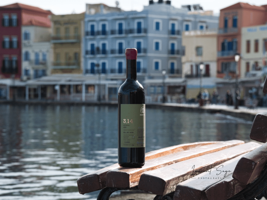 La Canée : dégustation de vins en français - The rooftop and the Chania sunset