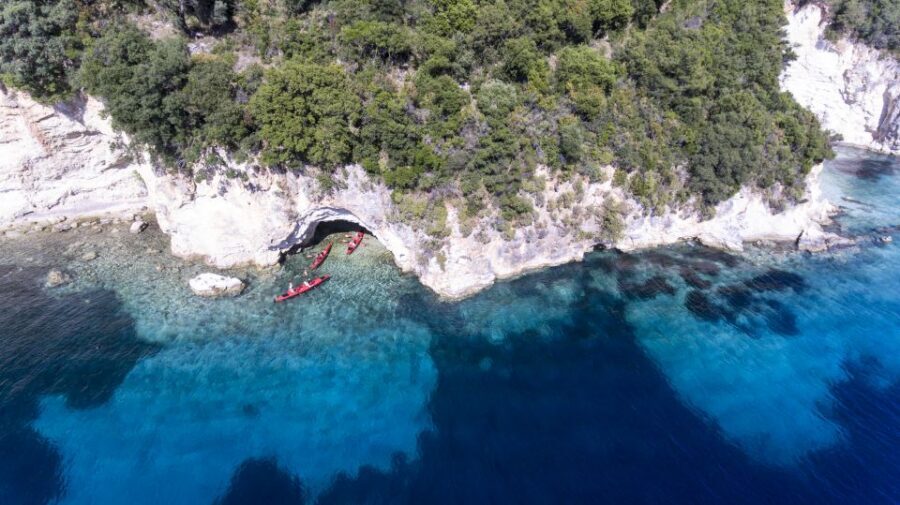 Lefkada: Full Day Sea Kayaking Tour - Thilia islet: the 45-minute snorkeling and lunch break