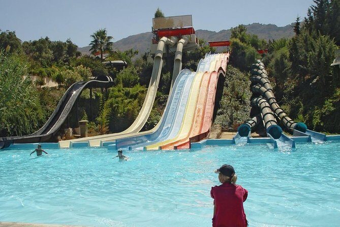 Limnoupolis Water Park All in - Group size and what it means for your day