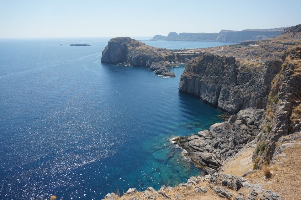 Lindos: Sea Kayaking & Acropolis of Lindos Tour with Lunch - Walking through Lindos to the Acropolis