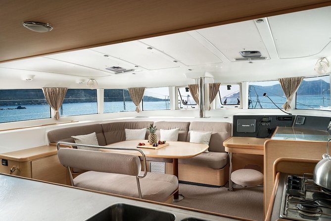 Luxury Caldera Cruise with a rich BBQ meal and drinks! - Who will get the most from this five-hour trip