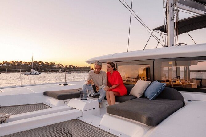 Luxury Catamaran Cruise, Dia Island –Open Bar & Lunch -Top Rated! - The Onboard Setup: Open Bar, Showers, and Real Water Gear