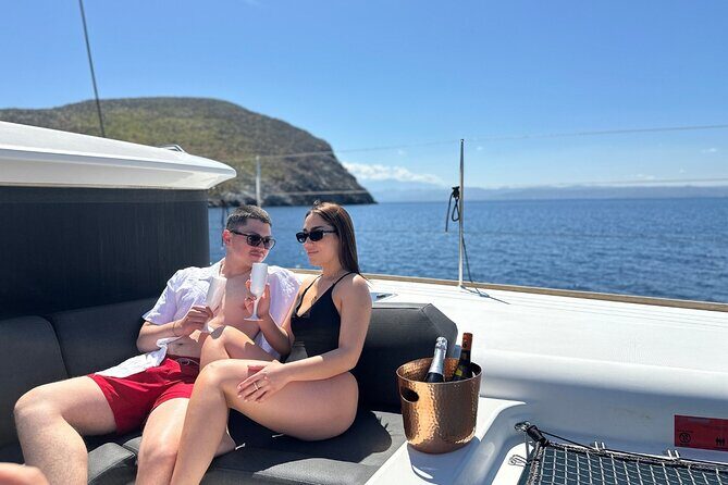 Luxury Catamaran Cruise, Dia Island –Open Bar & Lunch -Top Rated! - The Crew and Pace: Attention Without the Pressure