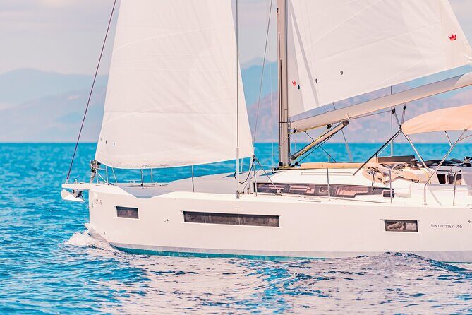 Luxury Catamaran Sunset Semi-Private & Greek Gastronomy in Athens - Luxury sunset sailing out of Alimos Marina