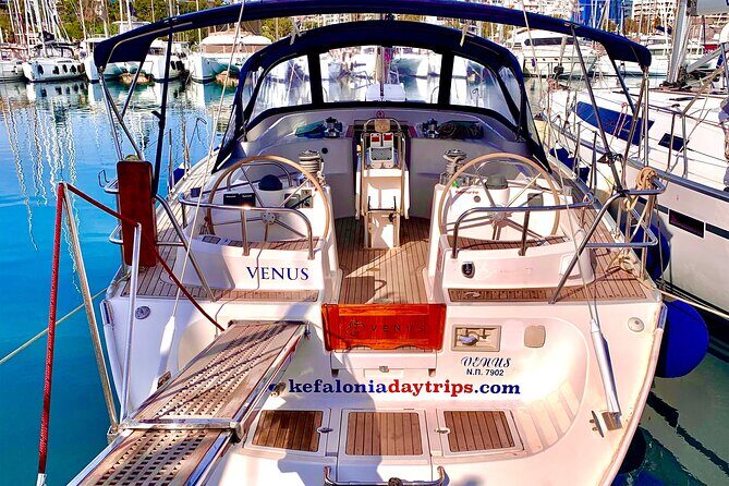 Luxury Day Cruises to Ithaca - swimming, snorkeling food and more ! - Food and drinks: included, but not the same kind of meal as on land