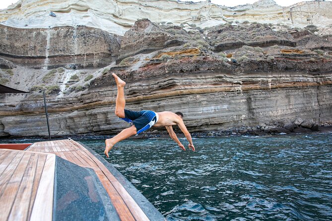 Luxury Private Power Catamaran Tour in Santorini - Thirassia, Armeni Bay, and the quieter side of Santorini