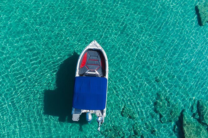 Luxury Speedboat Cruise to Shipwreck and Blue Caves - Meeting Meraki Speedboats and keeping the day smooth
