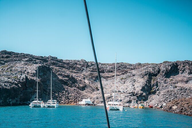 Majestic Catamaran Caldera Cruise with Snacks, Meal & Drinks - Timing, Sunset, and Weather: The Real Driver of the Day