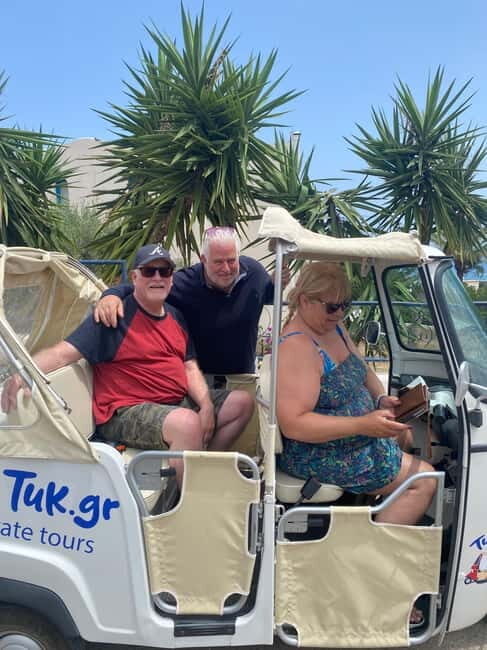 Malia: Sissi and Beyond Tuk Tuk Tour with Raki and Honey - Sissi harbour break: a calm, scenic pause from the road