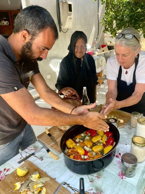 Melanes: Naxos Perivoli Farm & Cooking Class with Wood Fire - Arriving at Perivoli Naxian Farm: Animals and Fresh Eggs