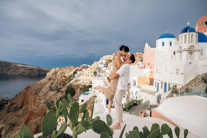 Memories of Santorini - Photoshoot in Oia - Key Points You’ll Care About