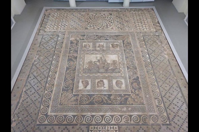 Mercedes Private Tour from Athens to Macedonia Meet Alexander the Great - Biblia Chora in Kokkinochori