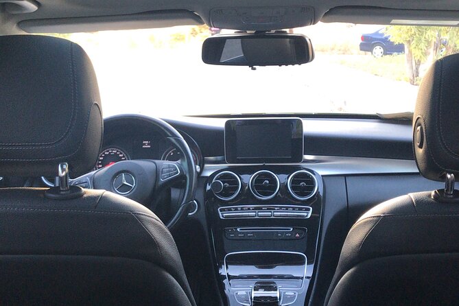 Mercedes Private Transfer Athens - Rafina - Timing, ferry changes, and late departures
