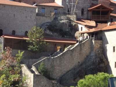 Meteora 2-Day Tour by Train from Thessaloniki - Meeting your guide at Kalambaka Station