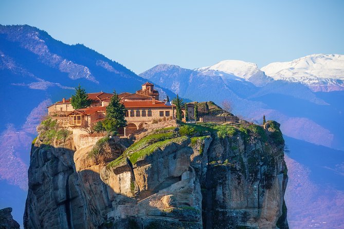 Meteora daytrip private tour for groups from Athens - The driver makes or breaks a day this long