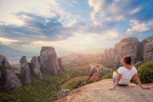 Meteora & Delphi 3 Days Semi Private Tour - Day 2: Great Meteoron, Varlaam, Roussanou, and the small re-views that matter