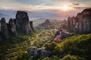 Meteora Evening Tour with Breathtaking Sunset View - Bandovas Hermit Caves: How Early Monks Chose Quiet