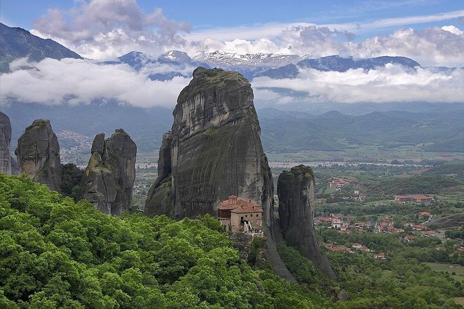 Meteora Full Day Private Tour From Athens - The guide and driver can shape the day
