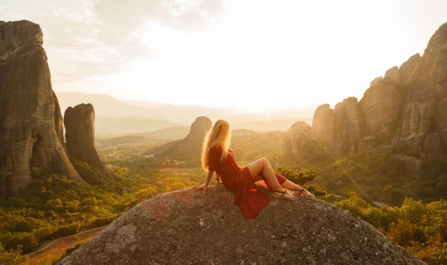 Meteora: Guided Sunset Tour with Monasteries & Caves Visit - Sunset Meteora: why this time of day is the move