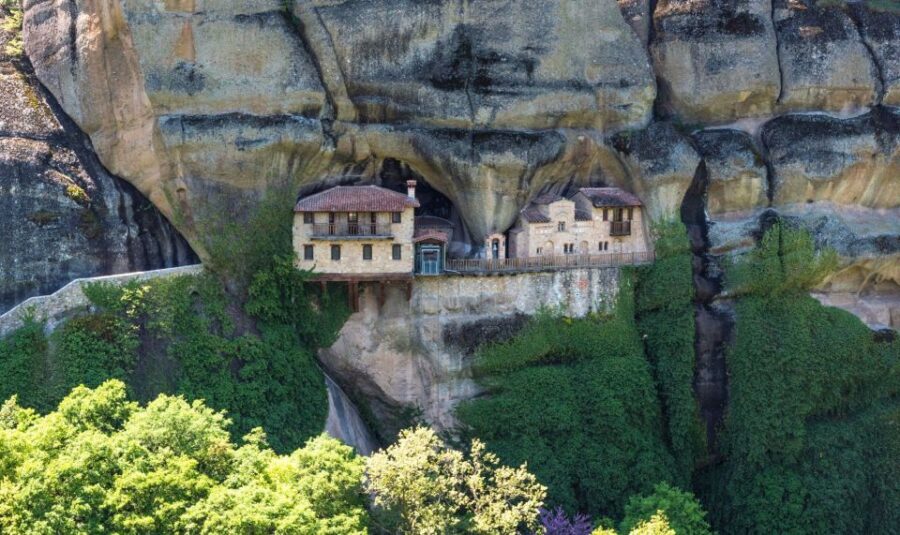 Meteora: Hiking Tour with Local Guide and Monastery Visit - Why this Meteora hike feels different from the usual stops
