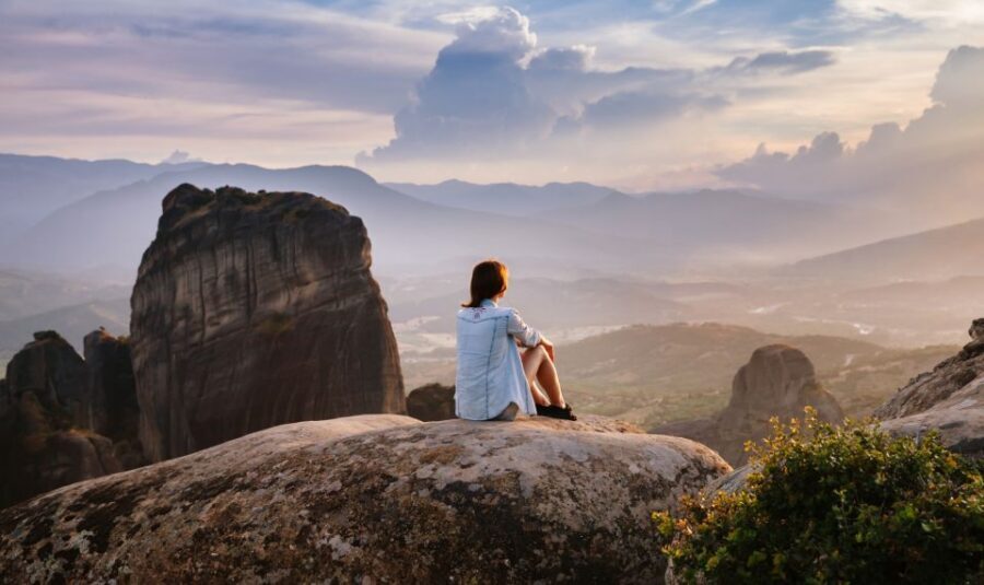 Meteora: Hiking Tour with Local Guide and Monastery Visit - Should you book this Meteora hiking tour?