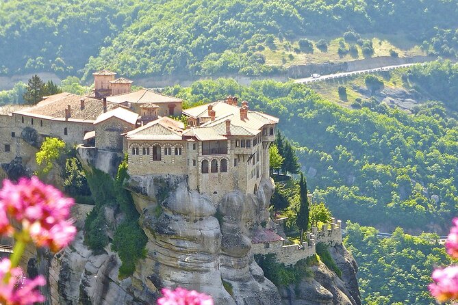 Meteora Monasteries & Caves Unesco Wonder in Greece Day Trip - The early start and the Athens to Kalabaka drive