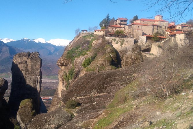 Meteora Monasteries Fully Private Day Tour with Great Lunch-Drinks Included - Thermopylae and King Leonidas