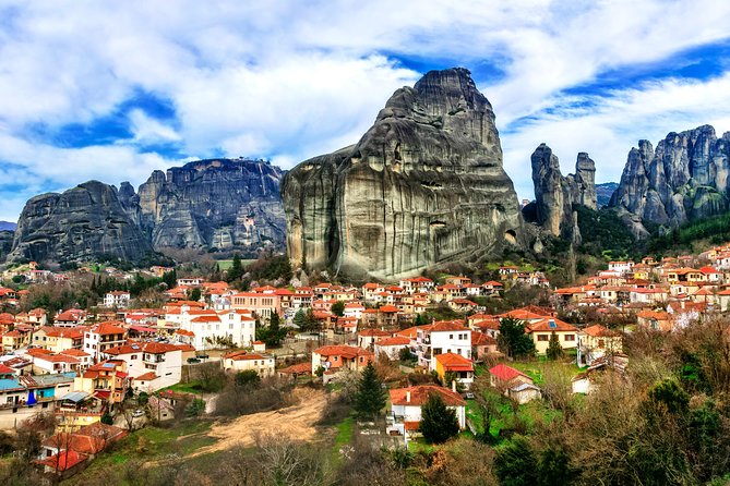 Meteora Monasteries Private Daytrip from Athens - Why Meteora is worth the long ride from Athens